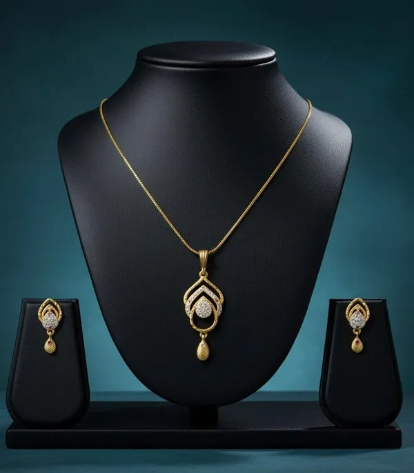 Gold_Majestic_Teardrop_Filigree_Set_For_Women